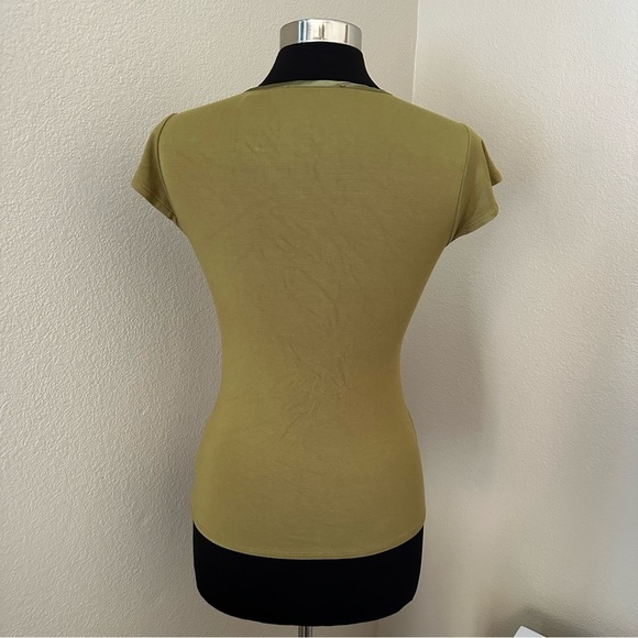 NWOT Tahari Moss Green Fitted Cap Sleeve Jersey Knit T-Shirt Size XS - Picture 7 of 13